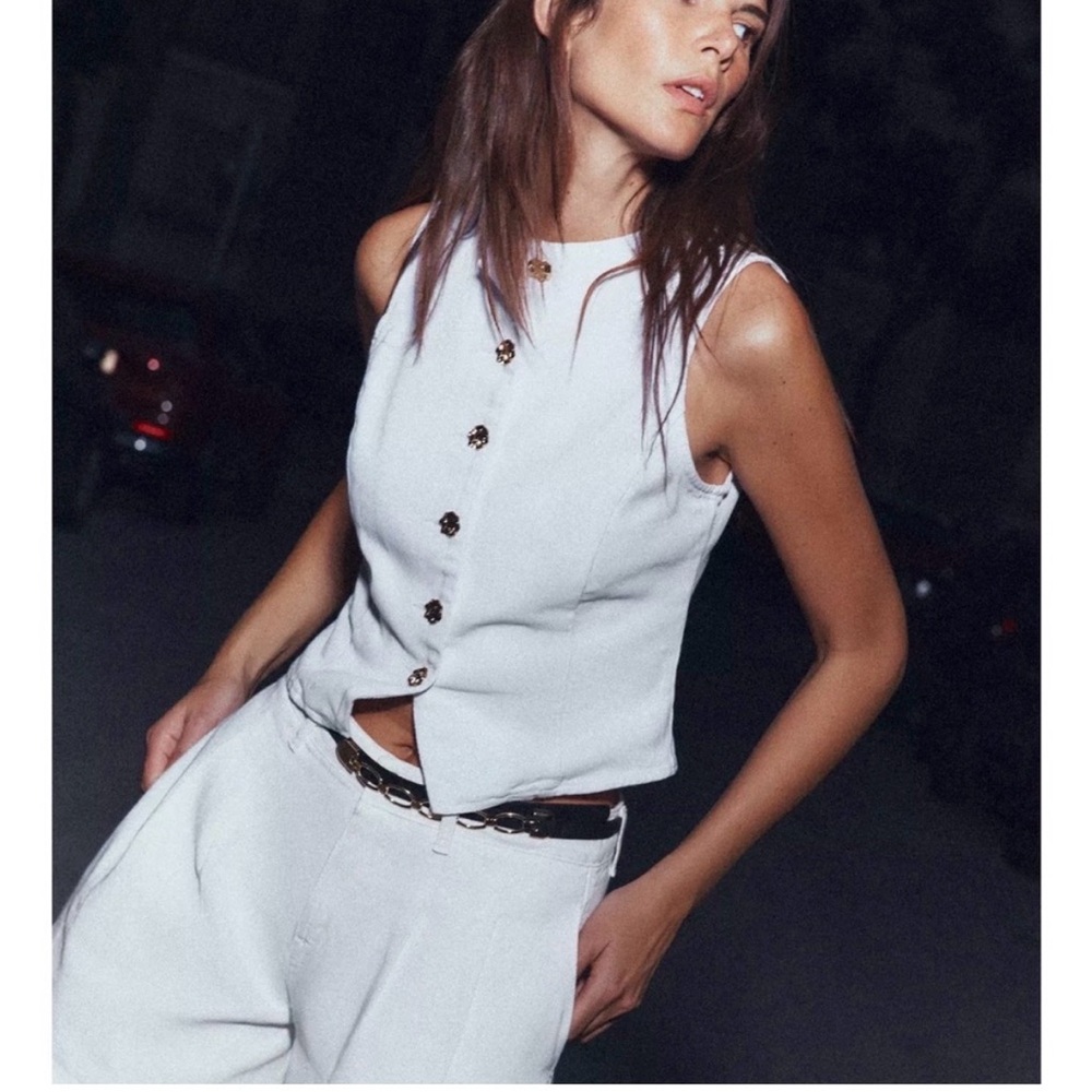 Zara White Sleeveless Denim Button-Up Top